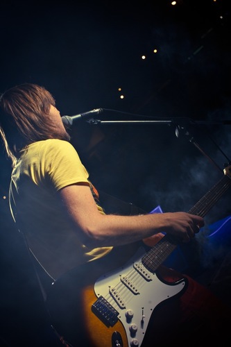 Kimnata Grethen voice & guitar