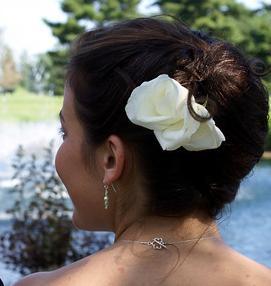 fidgetinggidget's profile picture. I'm SO MUCH COOLER ONLINE. Oh, and I can't sit still.