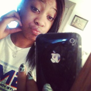 okayy so do this be #teammFollowBack ! but other than that #Fuck uu bxxch im D O P E ! ohh nd #volleyalldayy : )