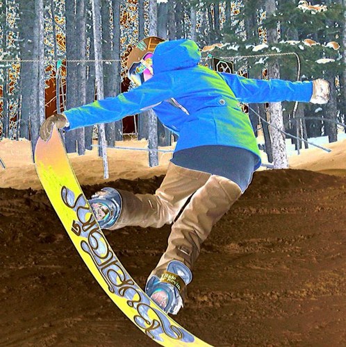 Snowboarder crossfitter, fun seeker, adventurer.