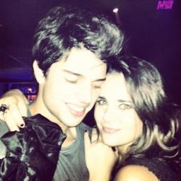 1º FC para os lindos @jhuliecampello e @dimontez! | Não sei o que aconteceu, de repente eu me apaixonei e não parei mais de pensar em voces!