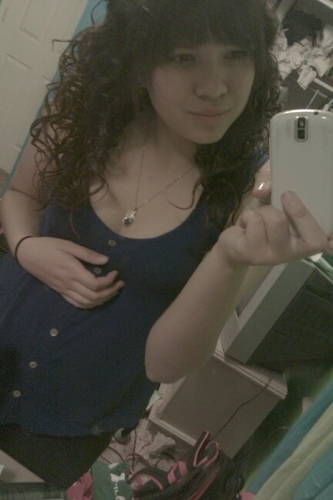 Sweetest girl you'll ever meet! my life, my everything. Don't mess with her, she'll beat your ass! I love you♥ - @Yiretssi_ (: