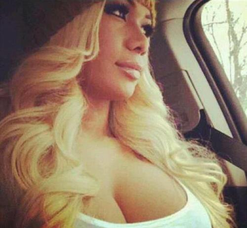 KatShakeDatAss's profile picture. Strawberry Nipples l Young & Dgaf l kat stacks #1 fan l bitches love sosa