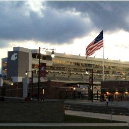 IssyCoug's profile picture. 