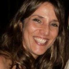Cristã; Edificadora do lar; Mãe de 4 Homens de Luz; Administradora Hoteleira; Consultora de Retrofit.