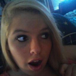 Hi im Megan i love hanging with friends and texting :D