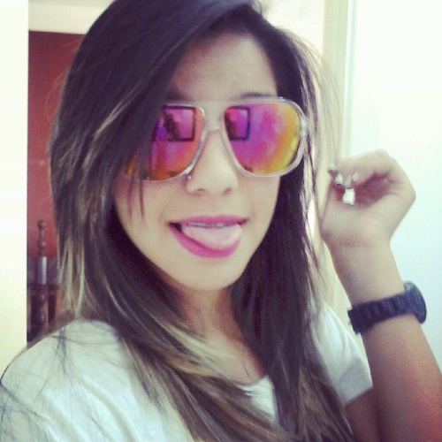 ㅤ- viver e não ter a vergonha de ser feliz.