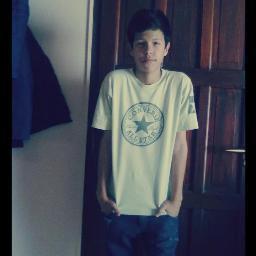 Hola si me llamo matias perez tengo 13 años soi de bahia blanca y chau.