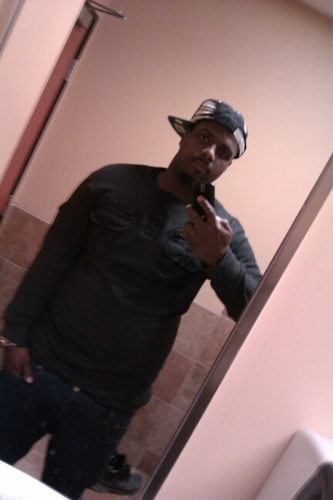 I go b the name of the real2ballz. Dats all u need to know. if u wanna know more. direct message me