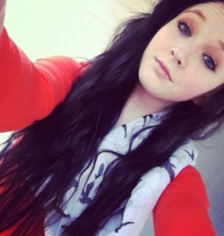 fakearianuh's profile picture. um.