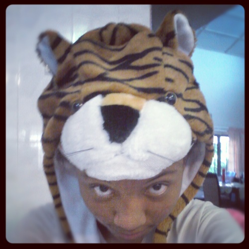 Tweet me!! I'm just so funny, like...Bahahahahahaha