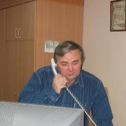 ycnexua's profile picture. Новичок в Twitter. Пробую, ищу где и как можно реально заработать в Интернете.