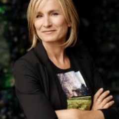 Environmental/food journalist. Mother to three wild girls. Ex-urbanite trying to enjoy the simple life and wean herself off e-bay.