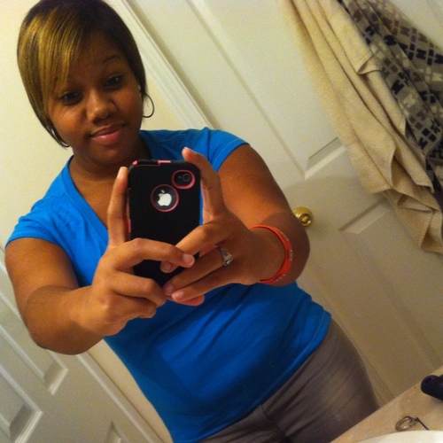 ☞ 18 • Single • Libra ☆ C|O '13 ☆ #iLoveBoobies ( • Y • ) ツ | FOLLOW ⇒ @Just_Tiaaa ☜