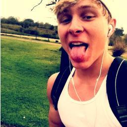 Want to gain? Follow @RealDasch he is #TeamFollowBack and visit my website