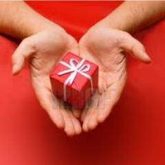 Comprar un regalo es hoy un desafío de Sentido y de Identidad Positiva: no es sólo el objeto, es la energía que llevas en él.