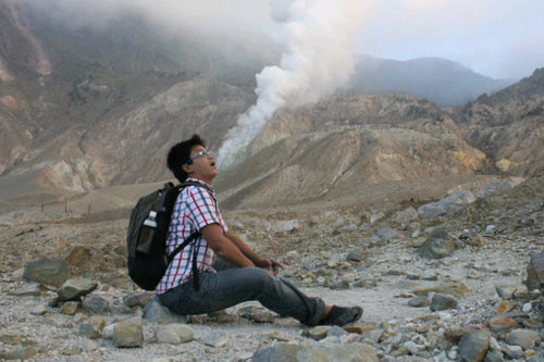 I'm just an ordinary boy who loves martial arts, hiking, camping, playing floorball, and many others outdoor activities