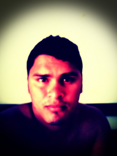 A Arte De Ser um bom filho naum eh soh dizer sim Senhor ou sim Senhora, e sim Falar constatemente do amor que você sente por seus Pais!

UM MATUTO.