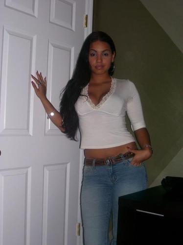 look at my sexy profile http://t.co/XEhECE2OVN