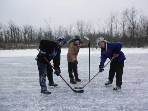 Welcome to the official twitter of the Clarkston Pond Hockey League.