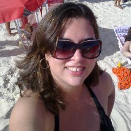 Angelaviviane's profile picture. Continue a andar!