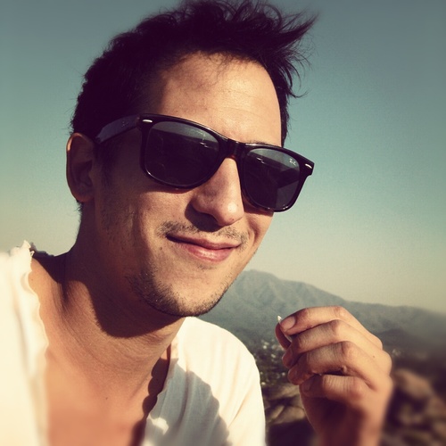 JuanNakayaViera's profile picture. 