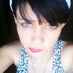#Trying to be a singer.


Quando você pensou que já tinha decifrado essa garota, pense de novo.