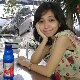 just play linux all the time ... and I love my girl @npgps ♥