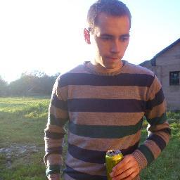 marijo200's profile picture. **Visiem nīdējiem un dirsā līdējiem sveiciens jums no manis ar diviem pirkstiem vidējiem!!