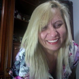 Sou da impd, sou obreira e adoro o que faço, e sou mto feliz, depois que aceitei Deus em minha vida, ele que dirigir tdos os meus passos e caminhos,