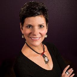 Personal Stylist with the know how to make anyone look their very best!