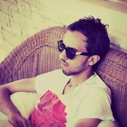 O/
// EGYPTIAN AND PROUD ♥ Revolution Witness // 
/\ #لا_لحكم_العسكر_الفلول_الاخوان /\ AHLYY // Mohamed Mounir ♔ /\ مندس و بلطجى كمان