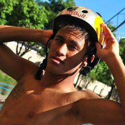 O que sinto por ti @Njr92 ñ da pra descrever em 160 letras então vou resumir em 7 letras Eu Te amo ♥ Since:06/05/12 O que sinto por ti ér amor sem fiim ♥
