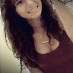 teenho meeu peekeno jáa  @Carloskimkoll
  apaaixonadaa  peela Faamilia E.D.R , atleeticana,14 anos , . Gostoo de esportees;   
Foco,Força,Fé,Foda-se (yn