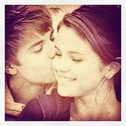 Selena_My_Idol1's profile picture. Im fun,funny and im a huge fan of selena,justin,demi,etc!!!!I follow back...LOve all my followers♥♥And my kick ass twitter bff♥♥♥!And even u too..♥