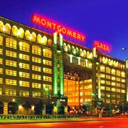 Montgomery Plaza, luxurious Fort Worth condos located in the heart of the West 7th Street District.