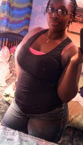 AvYonnay's profile picture. 