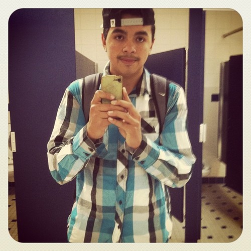 EnriqueQ10's profile picture. I love my girlfriend, i love soccer and i love my life i couldnt ask for anything else ⚽