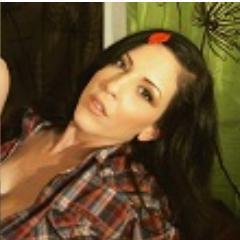 AMBERALBANESE's profile picture. 