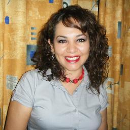 yadiraelizmer's profile picture. 