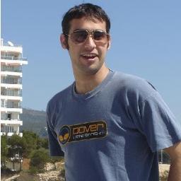 trukatore's profile picture. En empresa maderera a nivel nacional. ¿Músico? Friki, Gamer, Filmlover, A falta de pan, buenas son tortas...no? Blanco y nada más.