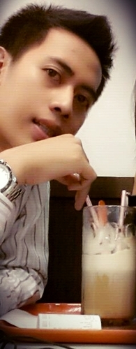 yogiesaputraa's profile picture. 