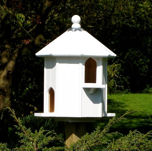 High quality bespoke dovecotes, at a competitive price, since 2003
