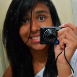 decidi não sofrer mais por você ! , soou do #Angelo , que é meu e só meu tlgd e da  @_vittyaraujo que é minha e só minha m.a *-* , bjin de luz ;*