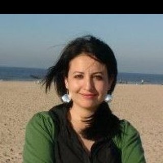 Emelunaltansal's profile picture. 