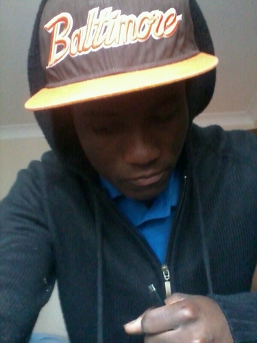 Eugene0Wn's profile picture. follow me back pls...!