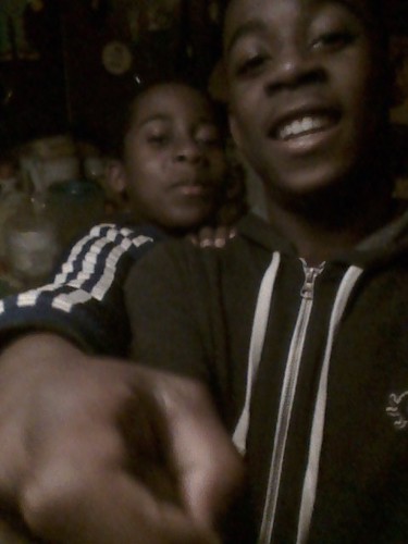 #Team Gemini| #Team Grizzly| Follow My Big Bros @PickAnd Roll_|@TheDubClub_|@UniverseDC_|