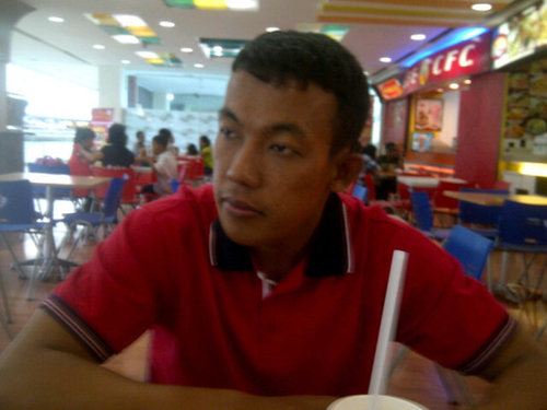 AmirKhalid99's profile picture. Awal desember