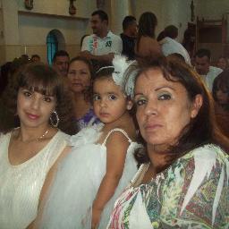 es mi hija