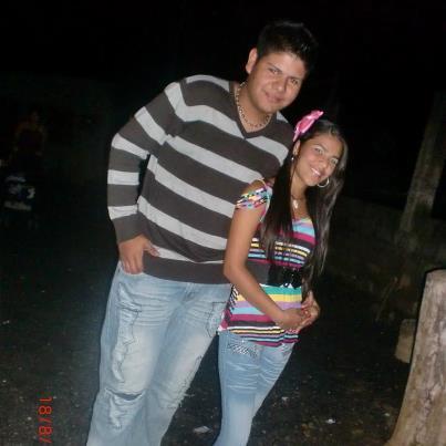 AKOLATRONICO *-------*
Quizá no soy el que tanto esperabas, pero sería el último en decirte adiós     LD♥

I ♥ JESEE&JOY 
pin21888CC5